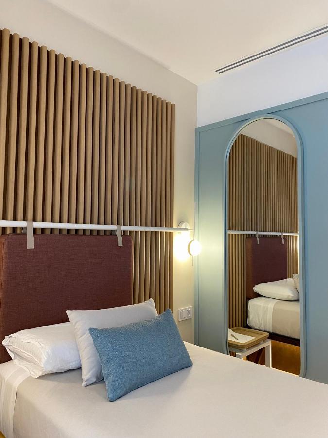 Hotel Leonor Conil Conil De La Frontera Buitenkant foto